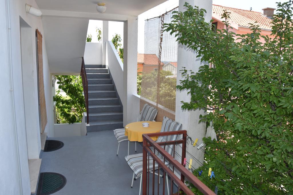 Apartments Mistral オレビック エクステリア 写真