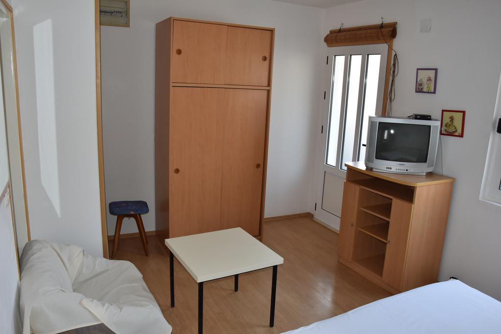 Apartments Mistral オレビック エクステリア 写真