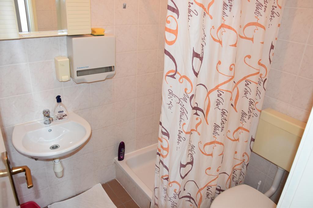 Apartments Mistral オレビック エクステリア 写真